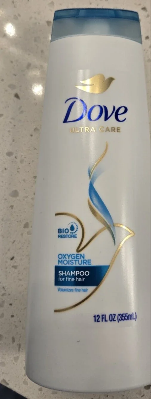 Dove Ultra Care Oxygen Moisture Shampoo